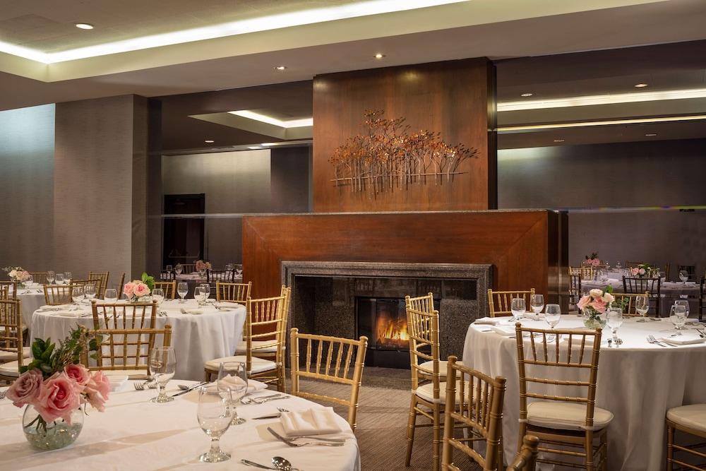 Hyatt Regency Lisle Near Naperville Экстерьер фото